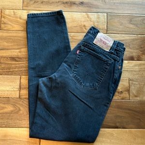 Vtg Levi 550 relaxed fit tapered leg jeans